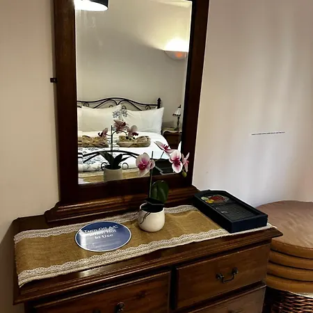 Sunlit 2bd Maisonette With Private Entrance & Outdoor Backyard In Qawra *