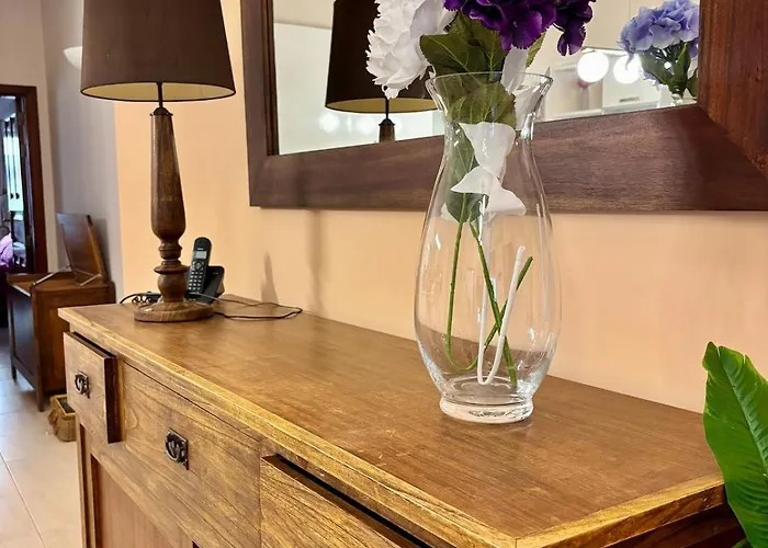 Sunlit 2bd Maisonette With Private Entrance & Outdoor Backyard In Qawra Apartman