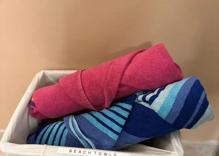 Sunlit 2bd Maisonette With Private Entrance & Outdoor Backyard In Qawra *